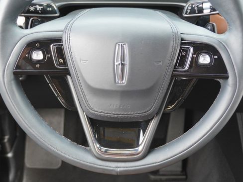 Used 2023 Lincoln Aviator Reserve w/ Equipment Group 201A AWD/4WD image 29