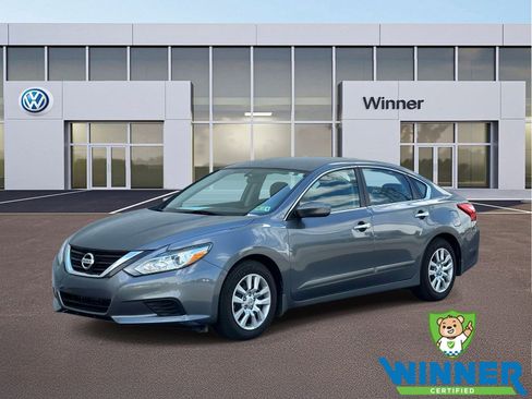 Used 2016 Nissan Altima 2.5 S w/ Power Driver Seat Package FWD image 1