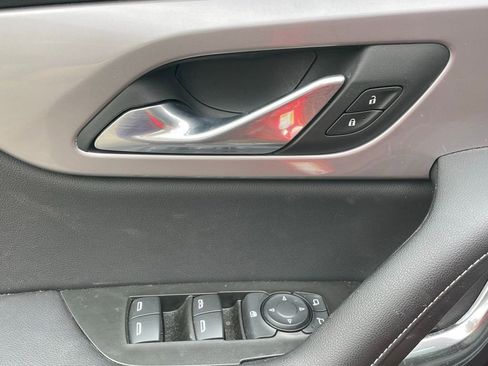 Used 2024 Chevrolet Blazer LT w/ Driver Confidence Package image 25