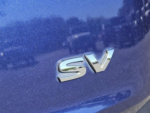 Used 2021 Nissan Rogue SV image 8