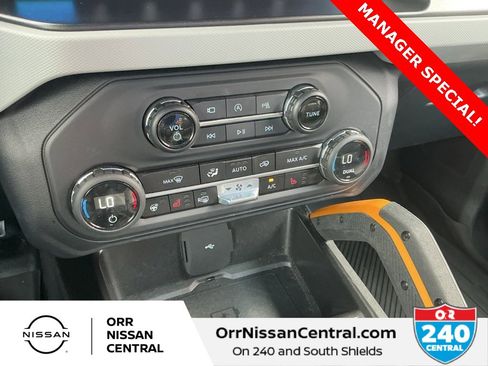 Used 2023 Ford Bronco Badlands image 23