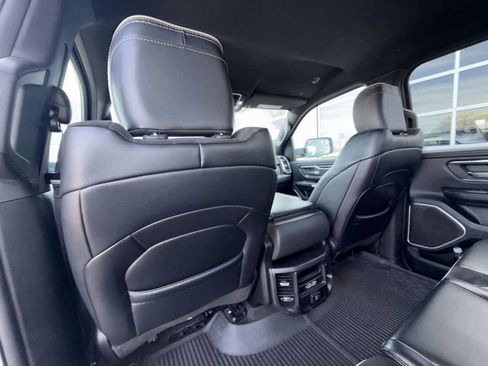 Used 2023 RAM 1500 Laramie image 12