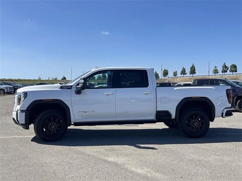 New 2026 GMC Sierra 2500 AT4 w/ AT4 Premium Plus Package image 6