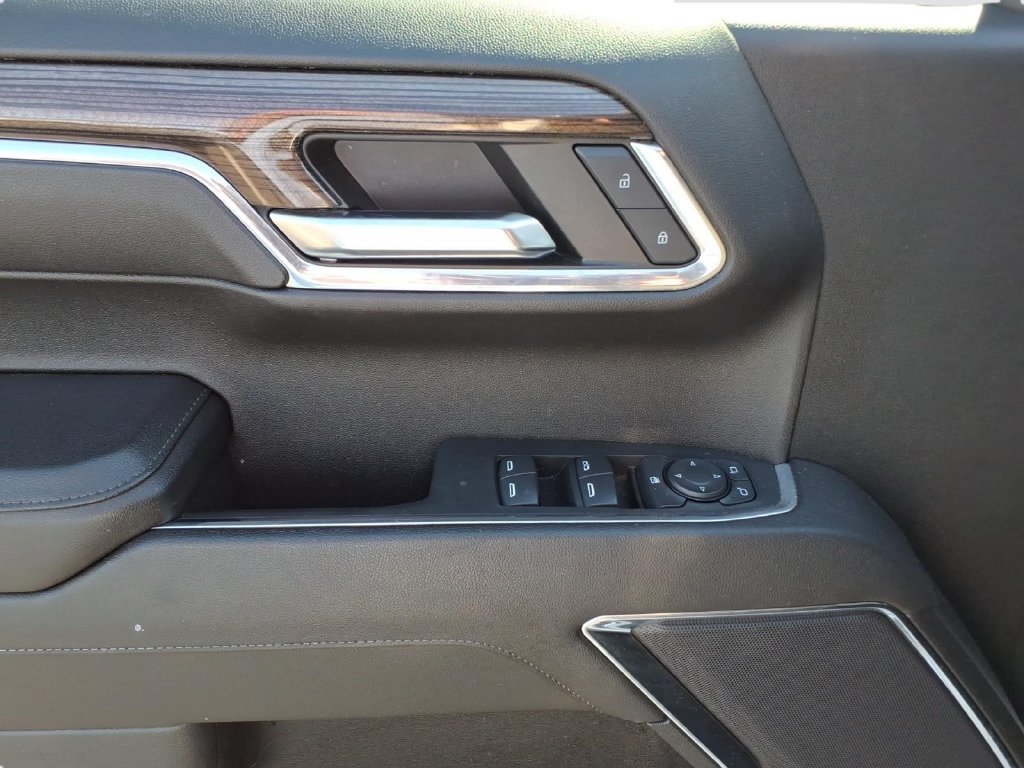 Used 2024 Chevrolet Silverado 1500 LT RWD image 21