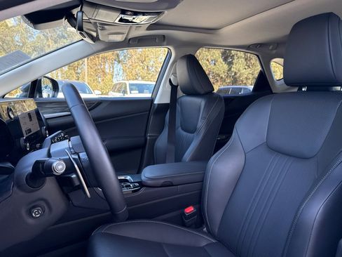 Certified 2025 Lexus NX 350h AWD w/ Premium Package image 5