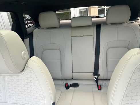 Used 2026 Jaguar F-PACE R-Dynamic S image 30