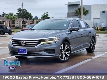 Used 2021 Volkswagen Passat 2.0T SE