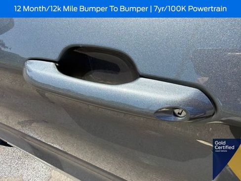 Used 2025 Ford Explorer Active RWD image 25