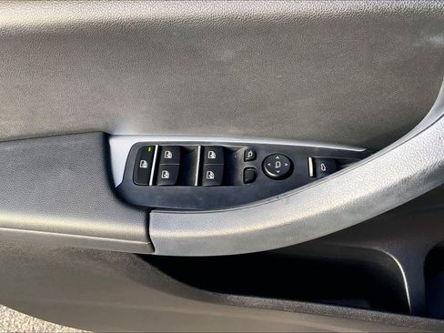 Used 2019 BMW X3 sDrive30i image 32