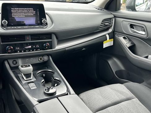 New 2026 Nissan Rogue SV AWD/4WD image 24