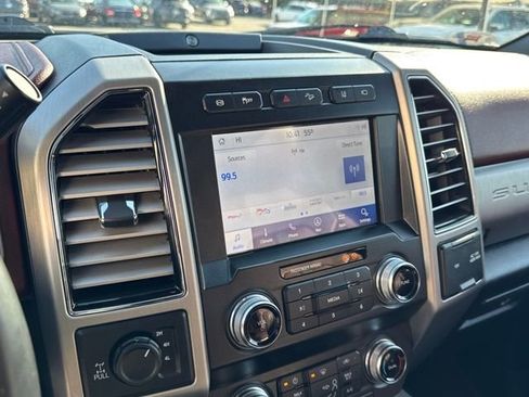 Used 2021 Ford F250 Platinum w/ FX4 Off-Road Package image 18