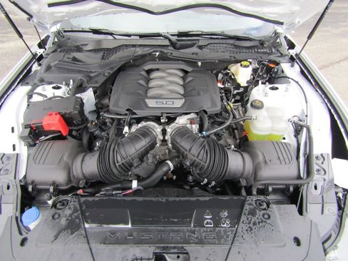 New 2026 Ford Mustang GT Premium RWD image 4