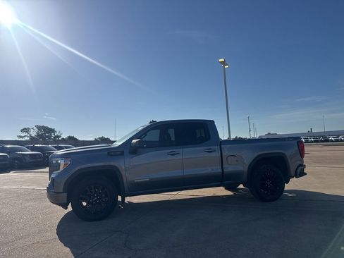 Used 2021 GMC Sierra 1500 Elevation w/ Preferred Package AWD/4WD image 13