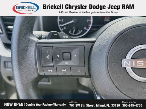 Used 2024 Nissan Rogue SV FWD image 36
