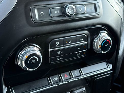 Used 2019 GMC Sierra 1500 4x4 Regular Cab w/ Convenience Package image 22