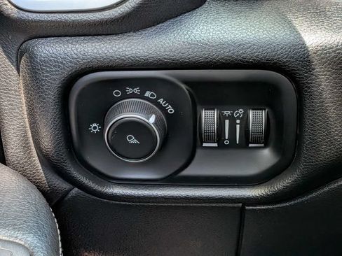 Used 2020 RAM 2500 Big Horn AWD/4WD image 26