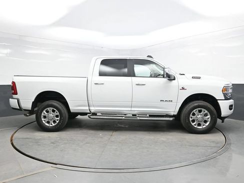 Used 2024 RAM 2500 Laramie AWD/4WD image 8