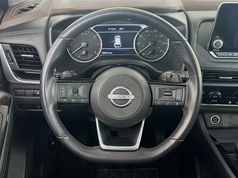 Used 2023 Nissan Rogue SV w/ SV Premium B Package AWD/4WD image 18