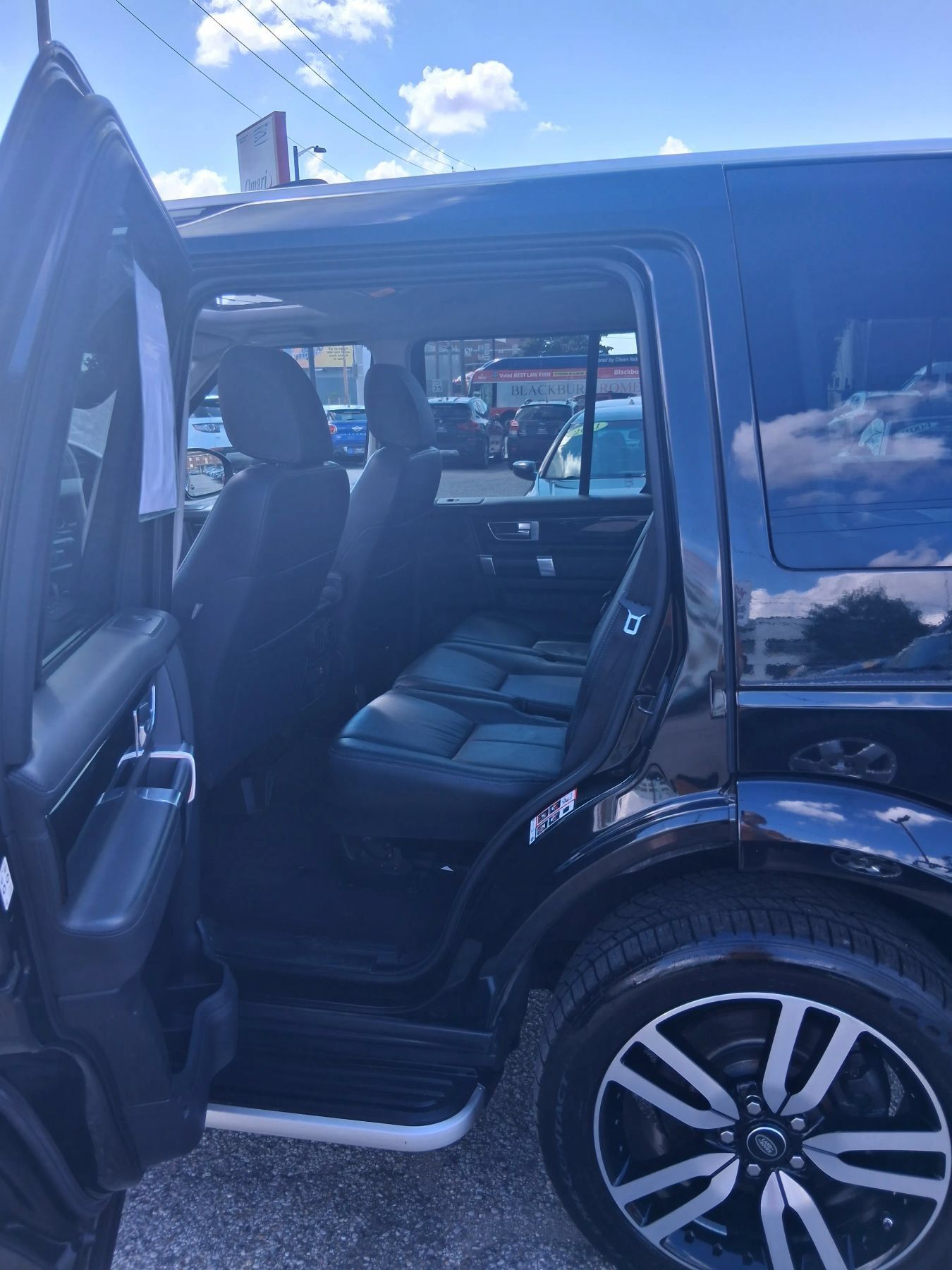 Used 2016 Land Rover LR4 HSE LUX AWD/4WD image 18