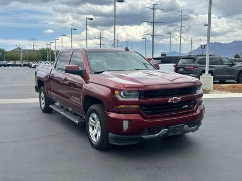 Used 2017 Chevrolet Silverado 1500 LT w/ All Star Edition AWD/4WD image 27