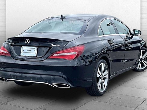 Used 2018 Mercedes-Benz CLA 250 4MATIC image 8