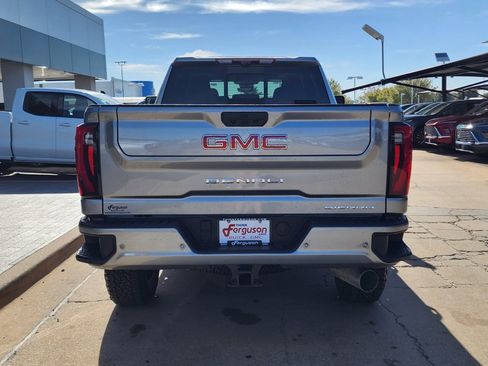 New 2026 GMC Sierra 2500 Denali w/ Denali Reserve Package image 4