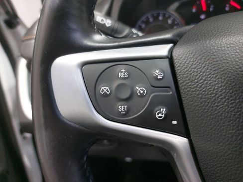 Used 2020 GMC Terrain SLT w/ Preferred Package image 17