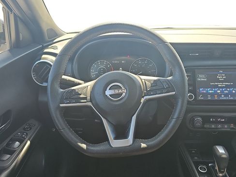 Used 2023 Nissan Kicks SR w/ Interior Electronics Package image 13