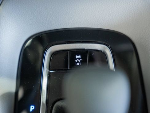 New 2026 Toyota Corolla LE FWD image 22