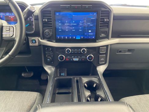 Used 2022 Ford F150 XLT w/ Equipment Group 302A High image 19