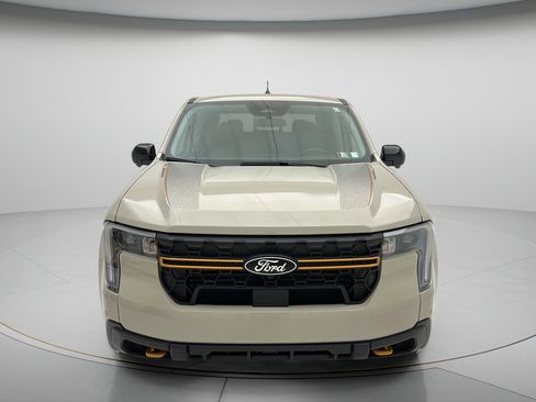 Used 2025 Ford Maverick Tremor AWD/4WD image 2