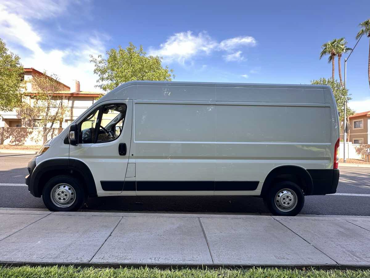 Used 2023 RAM ProMaster 2500 FWD image 5