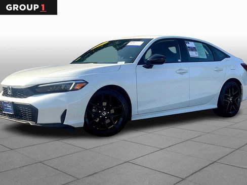 Used 2025 Honda Civic Sport image 1