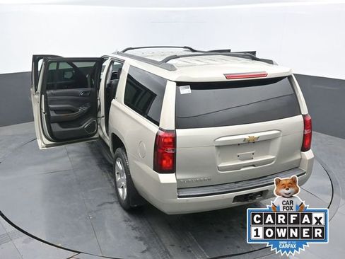 Used 2016 Chevrolet Suburban LT AWD/4WD image 71