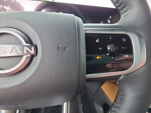 New 2026 Nissan Armada SL w/ Captain's Chari Seat Package AWD/4WD image 18