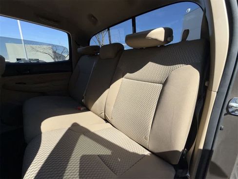 Used 2013 Toyota Tacoma PreRunner w/ SR5 Pkg image 12