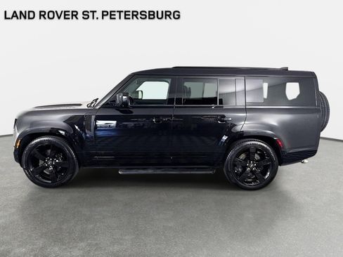 Certified 2025 Land Rover Defender 130 V8 AWD/4WD image 8