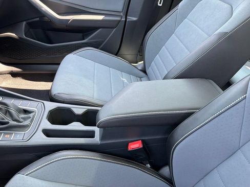 New 2026 Volkswagen Jetta SE FWD image 11