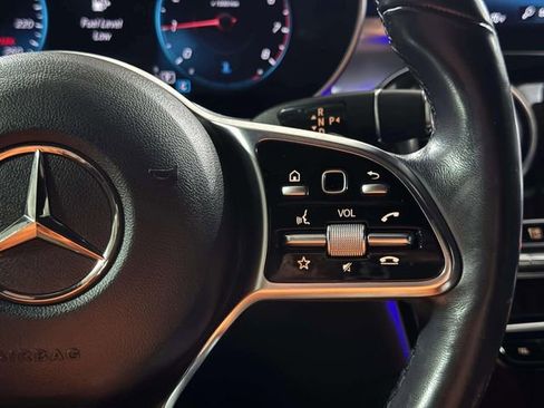 Used 2023 Mercedes-Benz GLC 300 4MATIC Coupe image 20