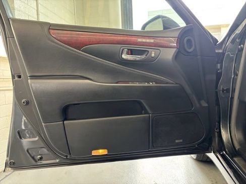 Used 2010 Lexus LS 460 L AWD/4WD image 10