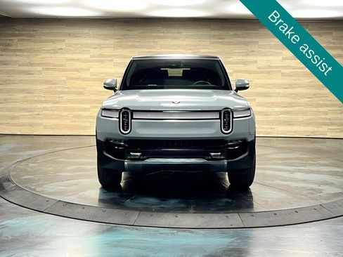 Used 2024 Rivian R1S Adventure AWD/4WD image 9
