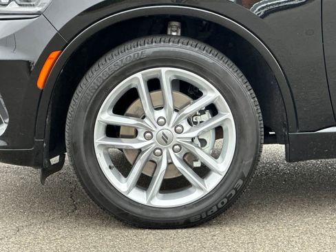 Used 2024 Dodge Durango GT image 33