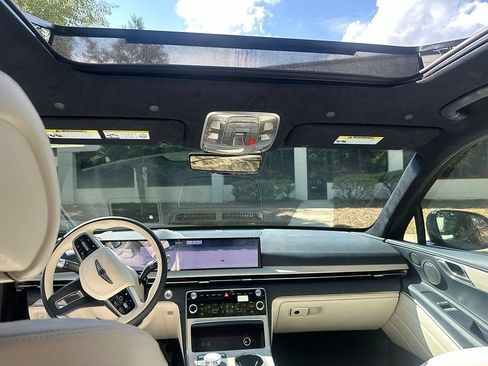 Certified 2026 Genesis GV80 3.5T Prestige AWD/4WD image 24
