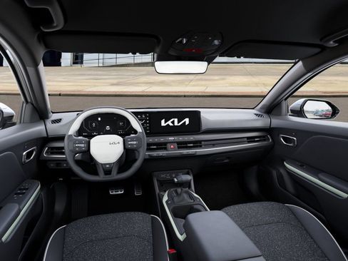 New 2025 Kia K4 GT-Line image 14
