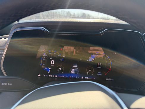 Certified 2024 Chevrolet Colorado LT w/ LT Convenience Package II image 16