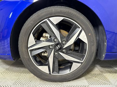 Certified 2023 Hyundai Elantra SEL w/ Convenience Package FWD image 26