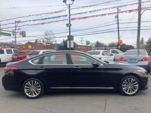 Used 2015 Hyundai Genesis 3.8 w/ Option Group 04 image 8