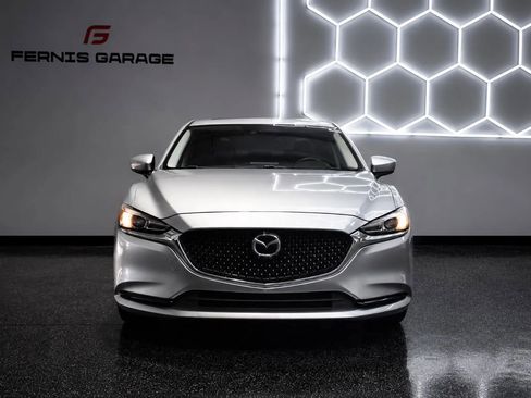 Used 2018 MAZDA MAZDA6 Touring FWD image 2