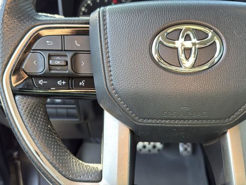 Used 2022 Toyota Tundra SR5 image 17