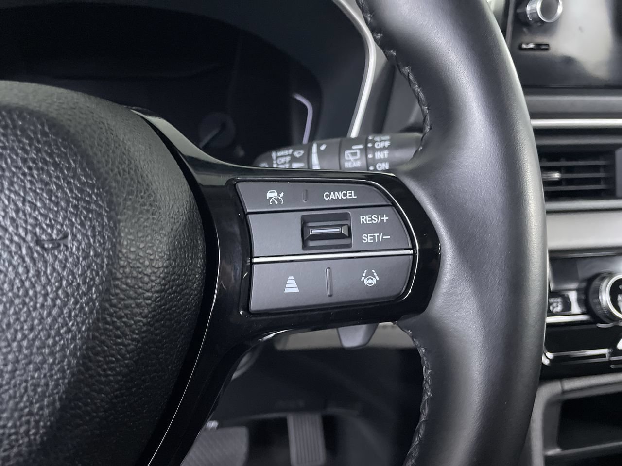Used 2023 Honda Pilot EX-L image 27